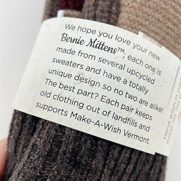 Vermont mittens Bernie mittens -New - Picture 3 of 12